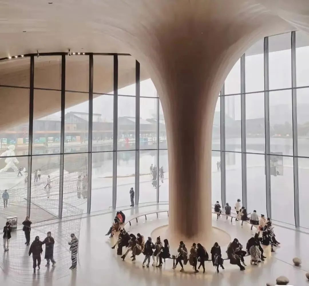 过百万人来打卡，成都这座新地标惊艳了