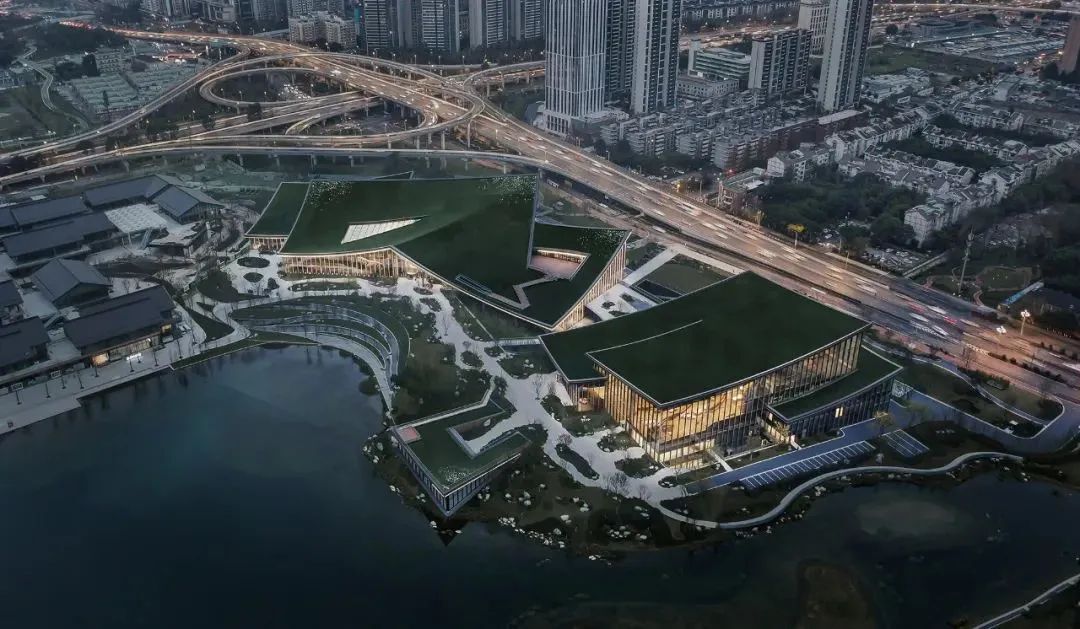 过百万人来打卡，成都这座新地标惊艳了