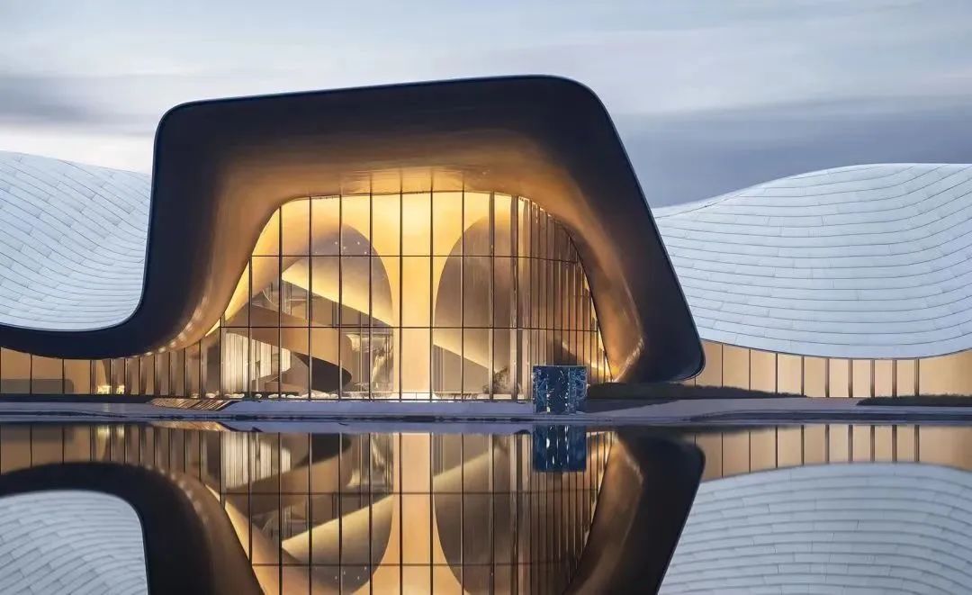 过百万人来打卡，成都这座新地标惊艳了