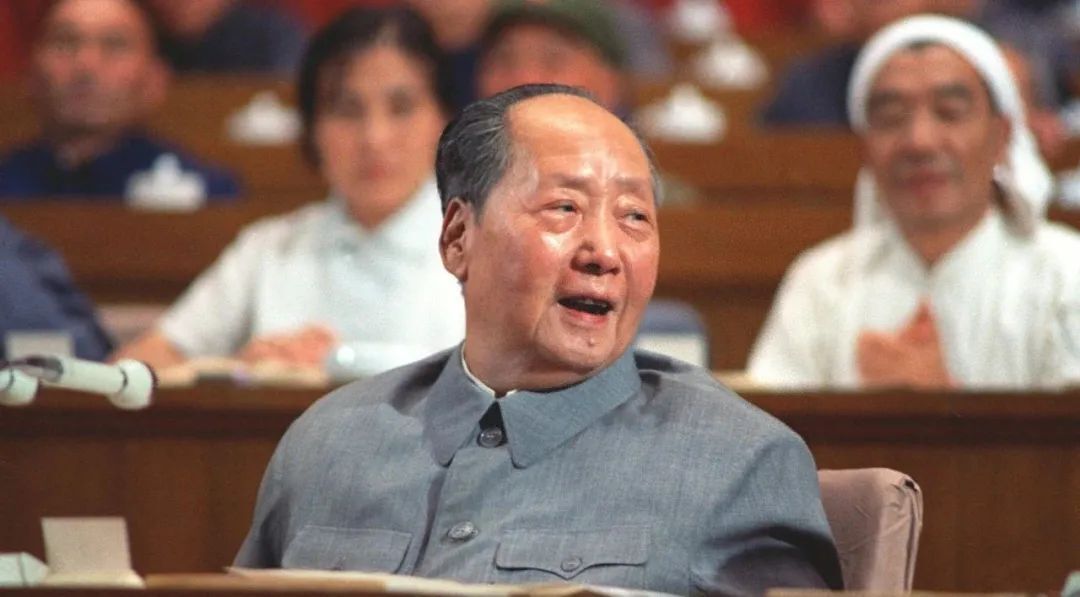 毛泽东是如何与人交往的？