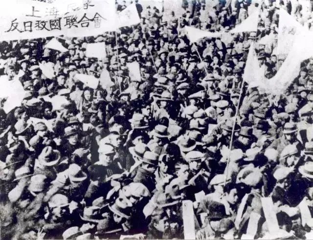 历史的奇妙，就在不经意间